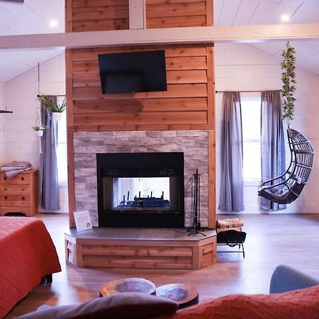 Avenwood Cabins 洛根 外观 照片