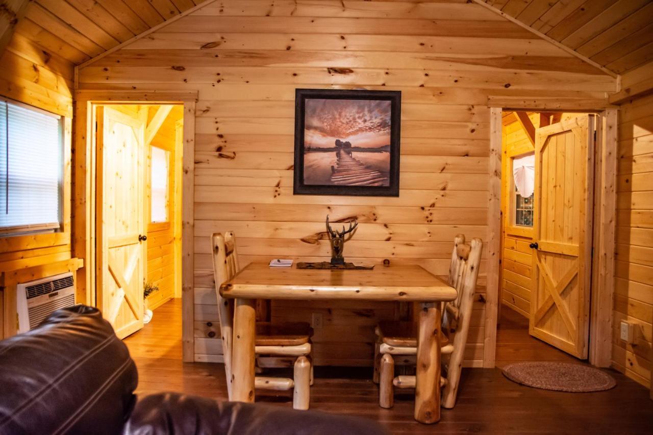 Avenwood Cabins 洛根 外观 照片