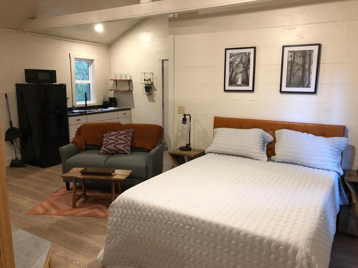 Avenwood Cabins 洛根 外观 照片