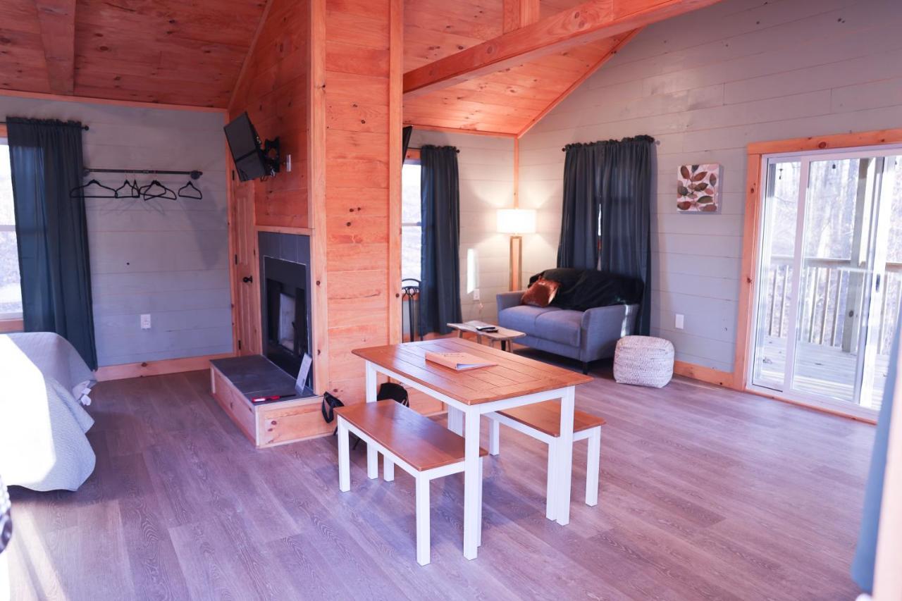 Avenwood Cabins 洛根 外观 照片
